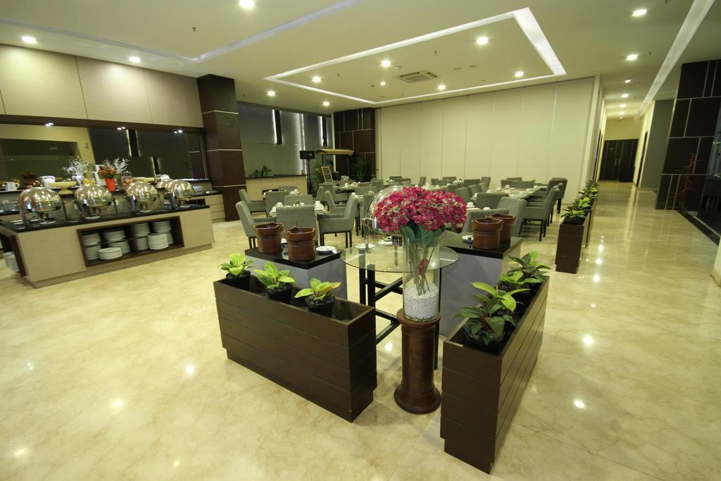 Atlantic City Hotel Bandung Exterior foto